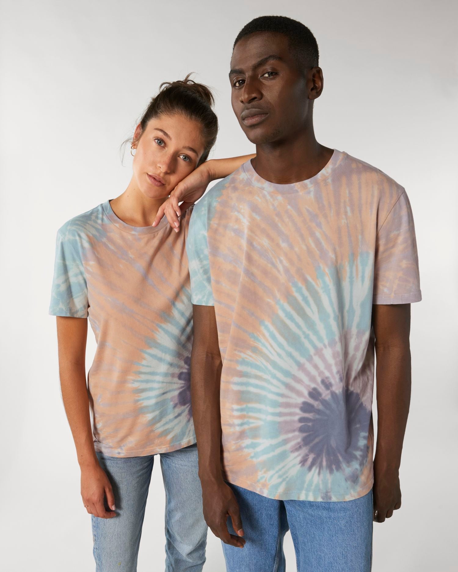 Het uniseks tie and dye T-shirt - Creator Tie and Dye