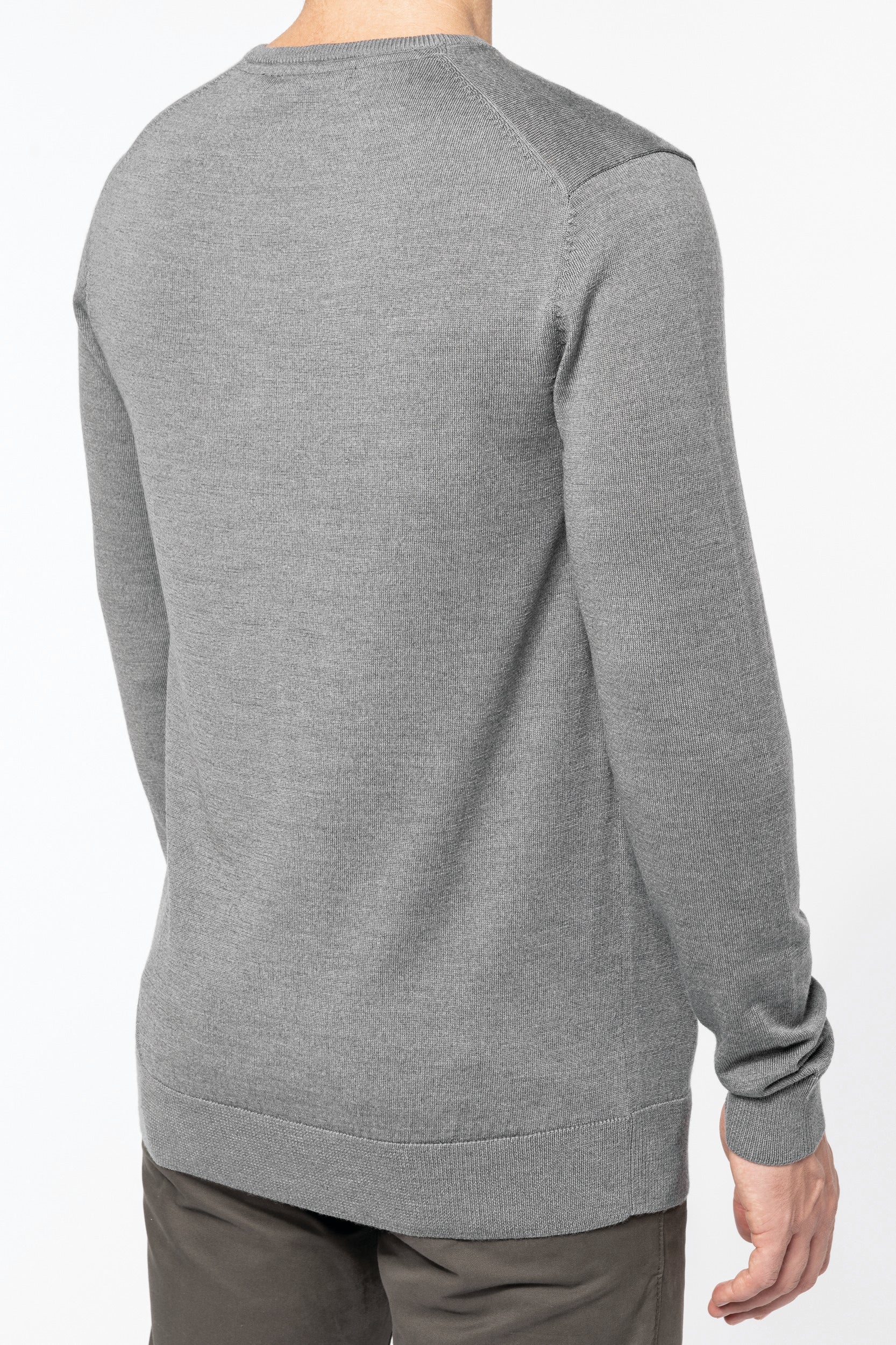 Pull Mérinos col V homme