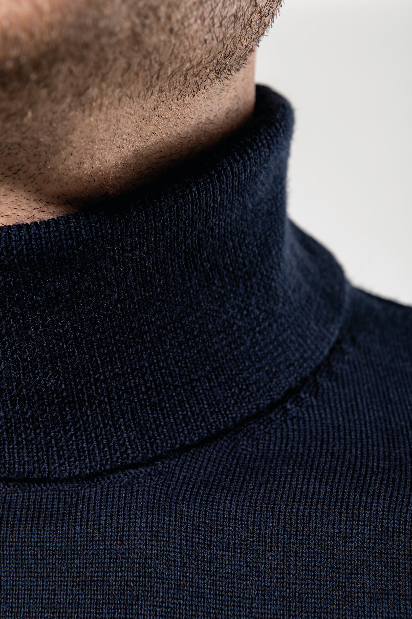 Men's turtleneck merino sweater