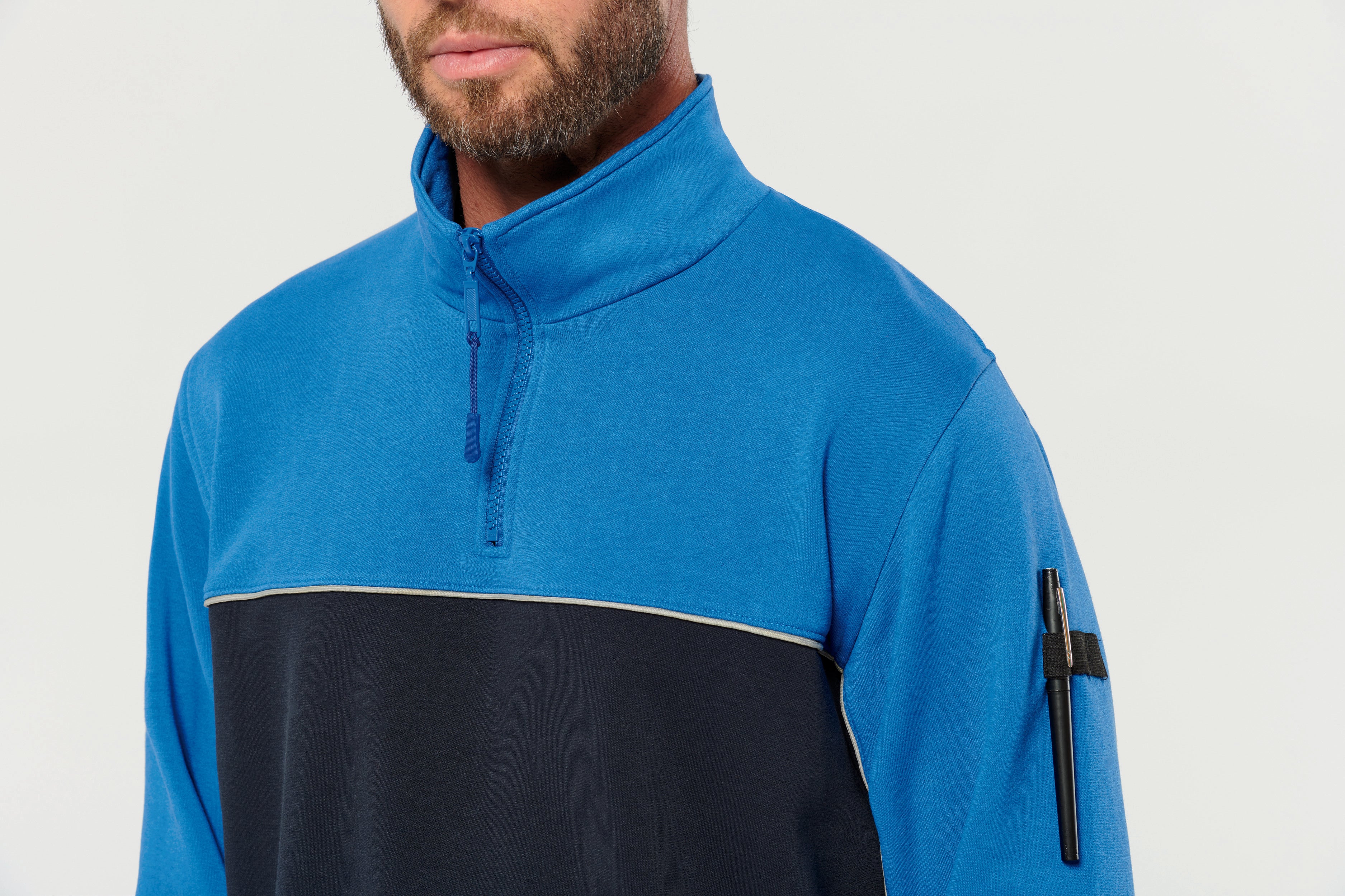 Unisex eco-responsible zip-neck sweatshirt