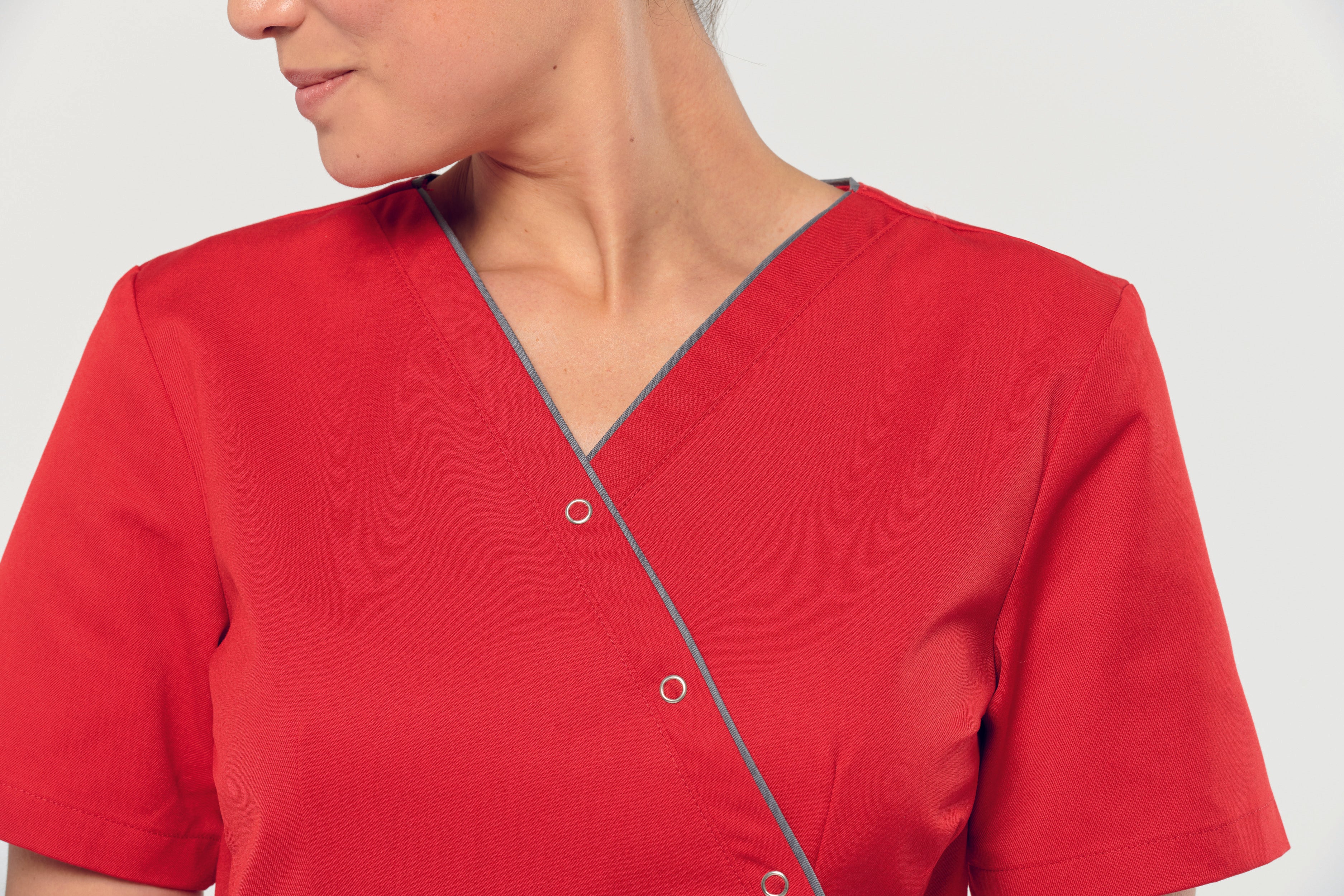 Women's polycotton blouse with press studs
