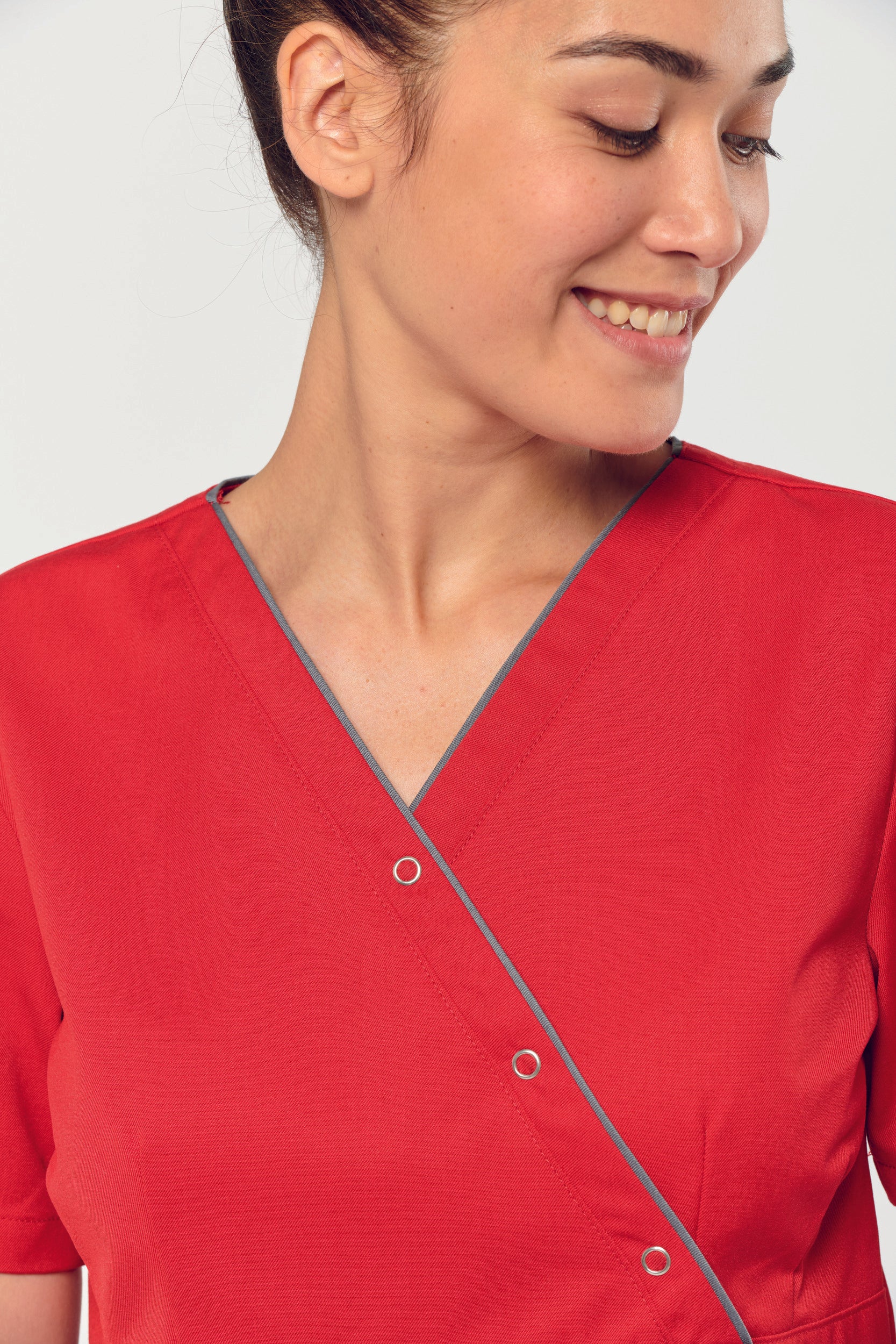 Women's polycotton blouse with press studs