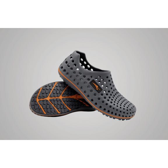 AQUA GRIP NON-SLIP CLOGS