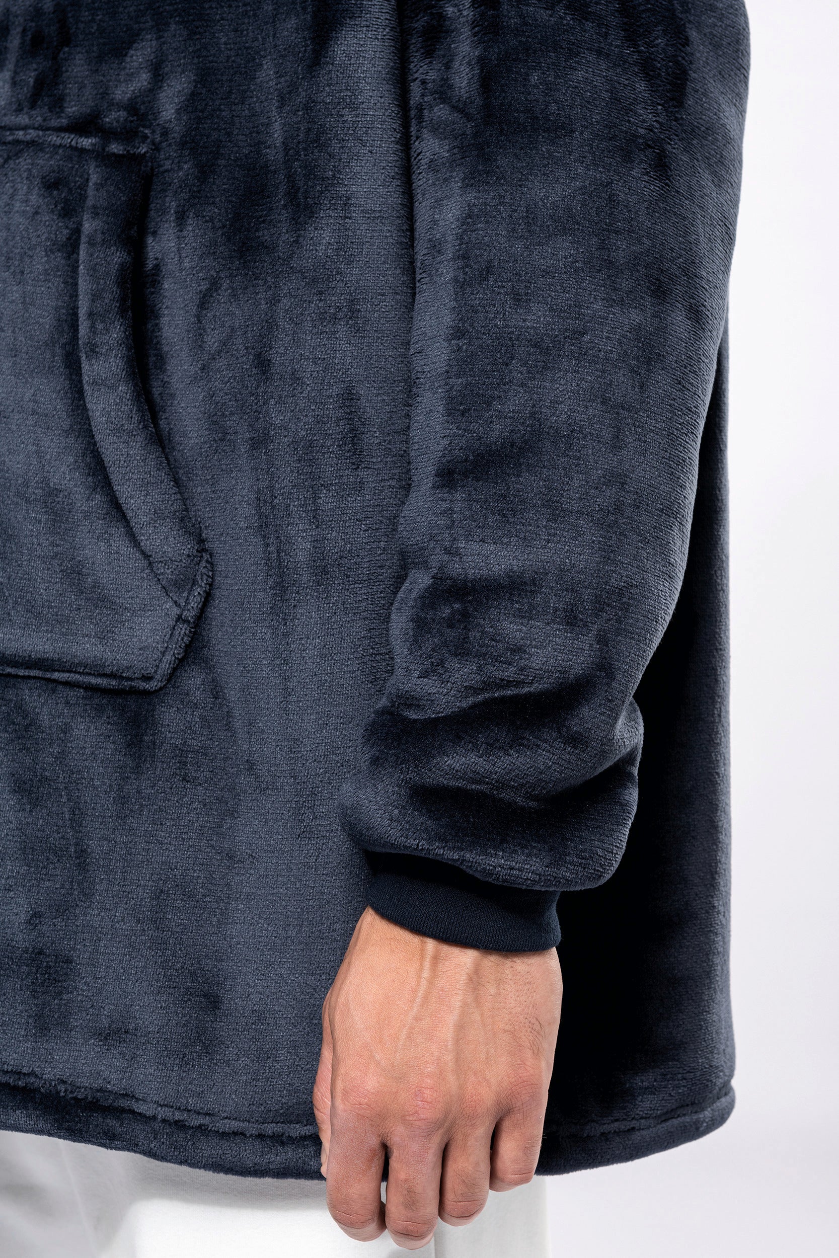 Unisex poncho blanket