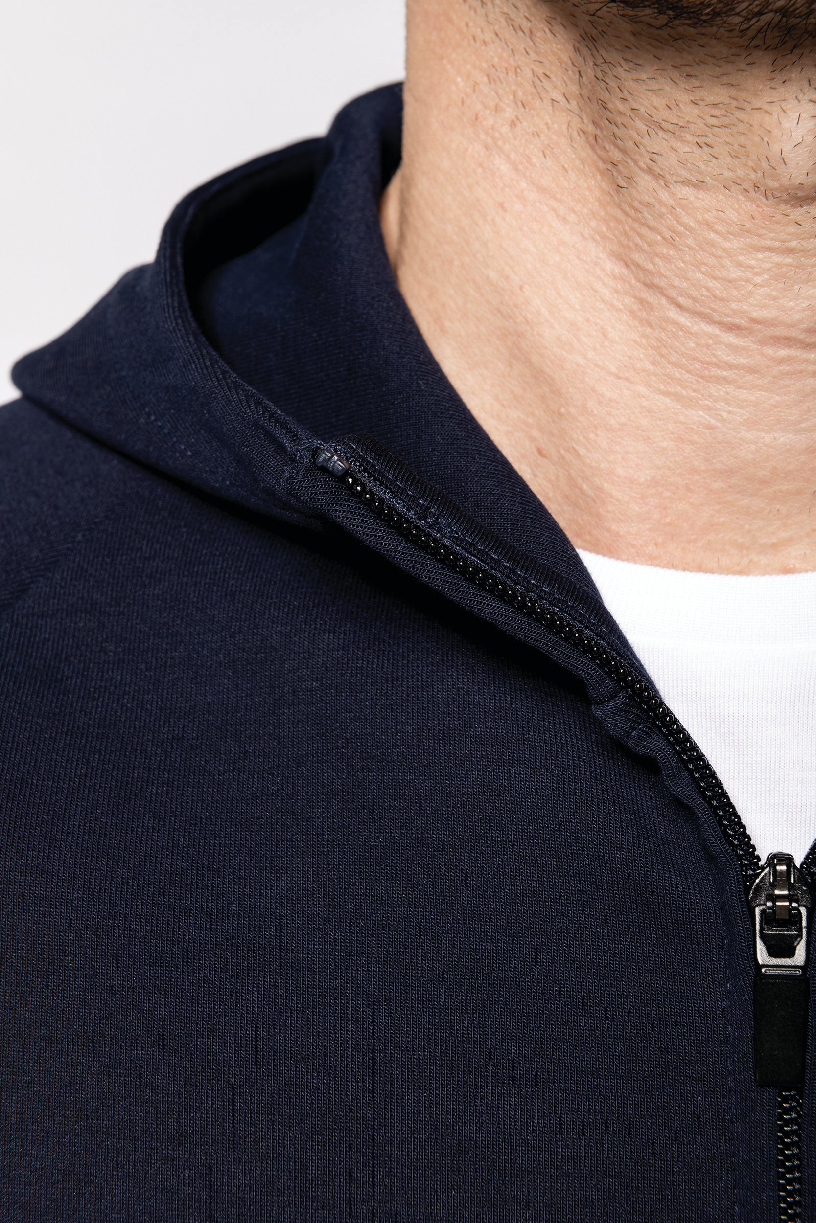 Veste zippée à capuche homme