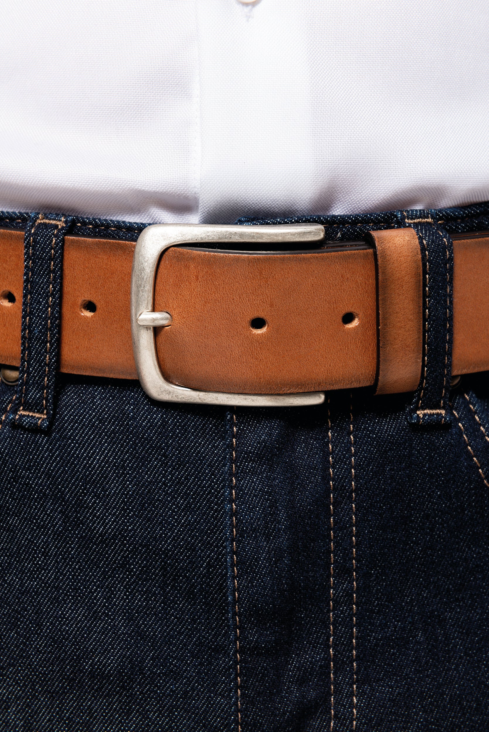 Men's vintage leather belt