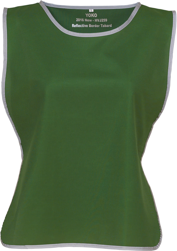 Chasuble with reflective trim