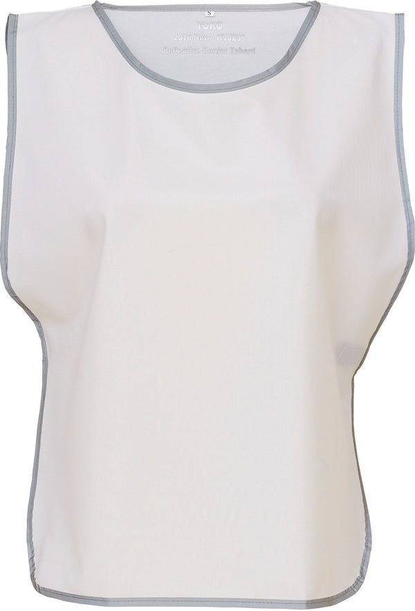 Chasuble with reflective trim