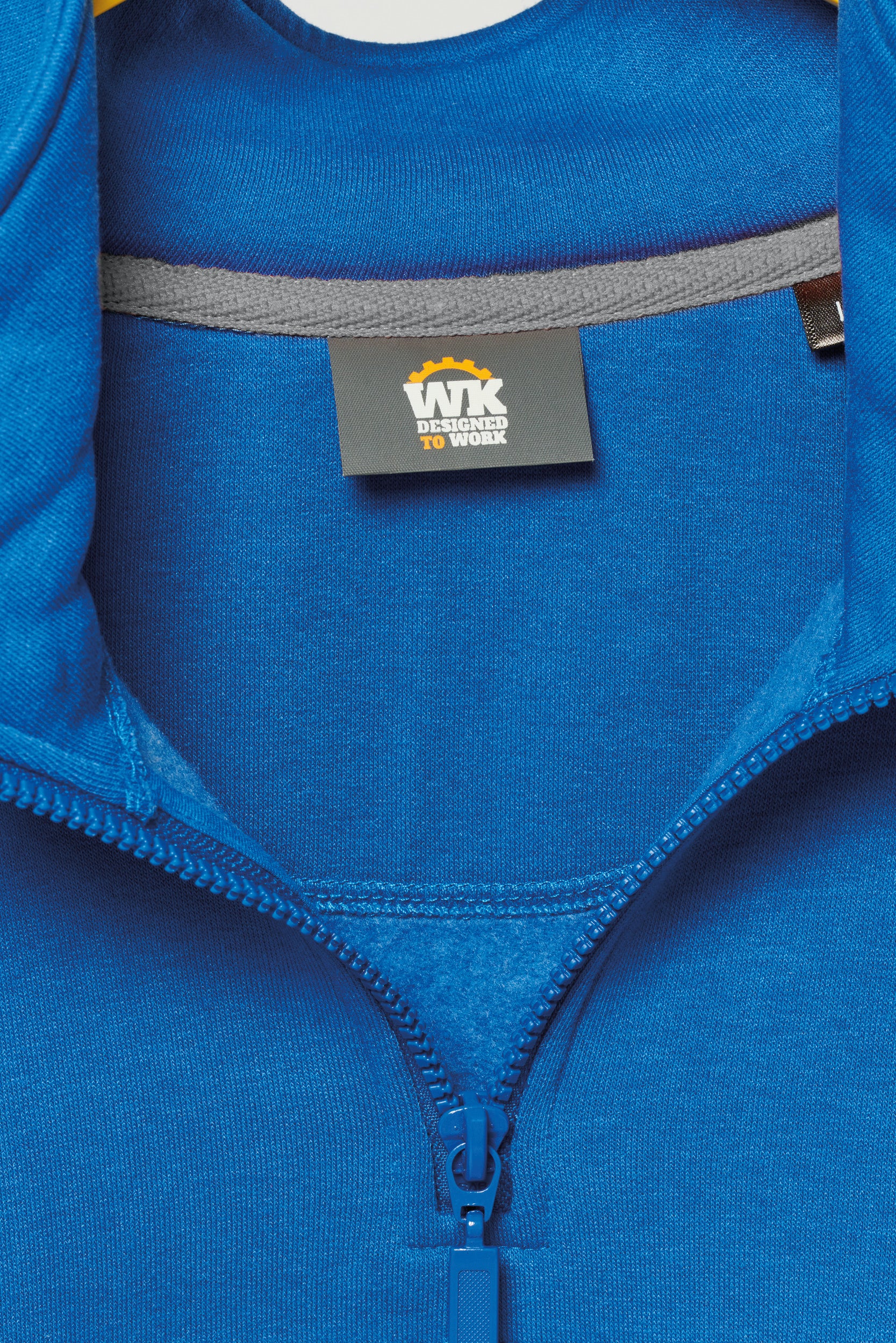 Unisex eco-responsible zip-neck sweatshirt