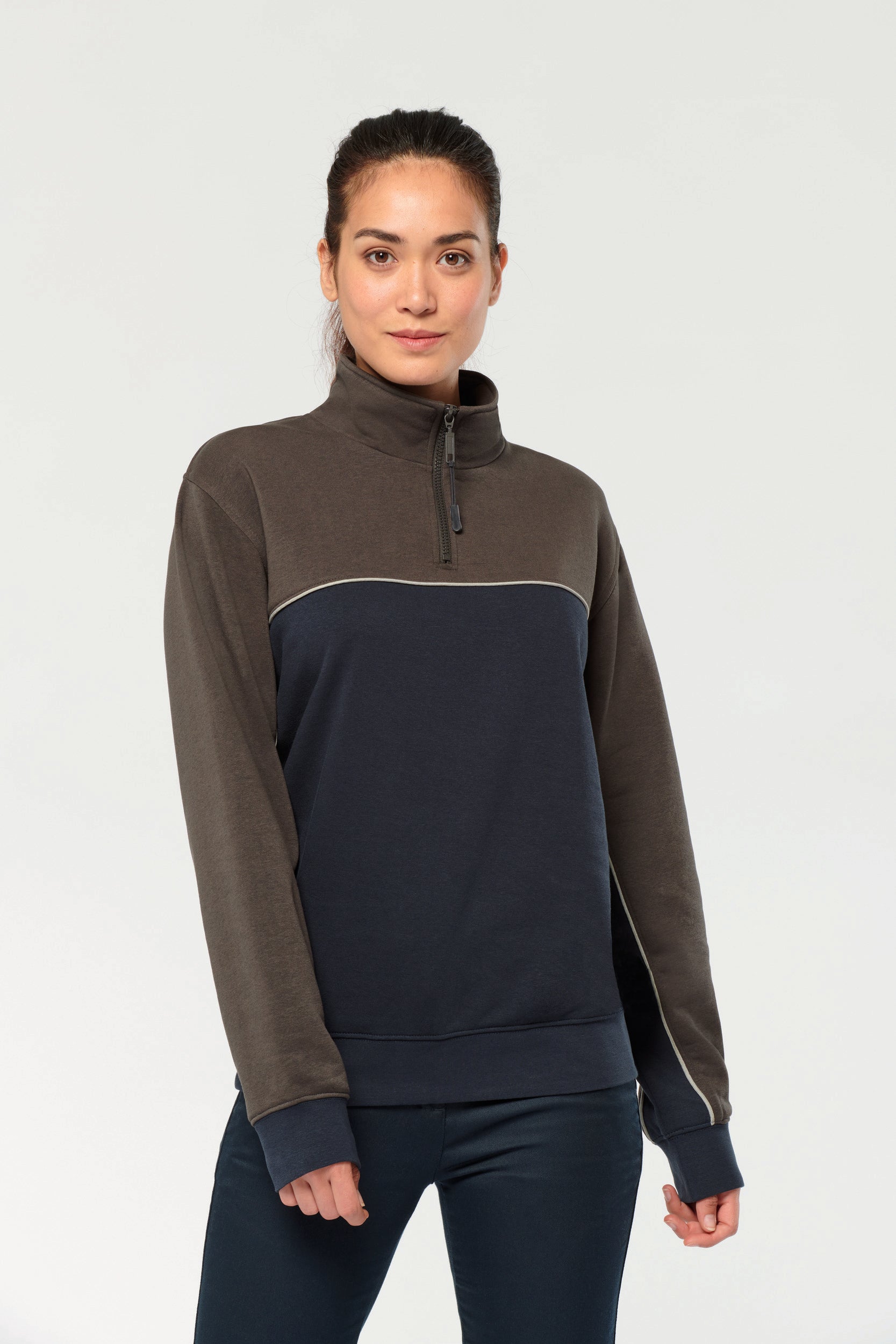 Unisex eco-responsible zip-neck sweatshirt